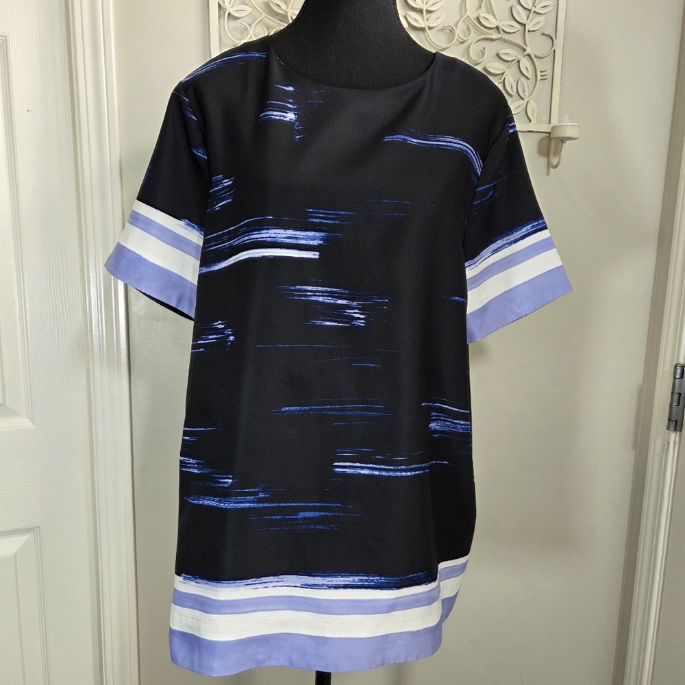 ⭐️Banana Republic Womans Blue Patterned Top Size L